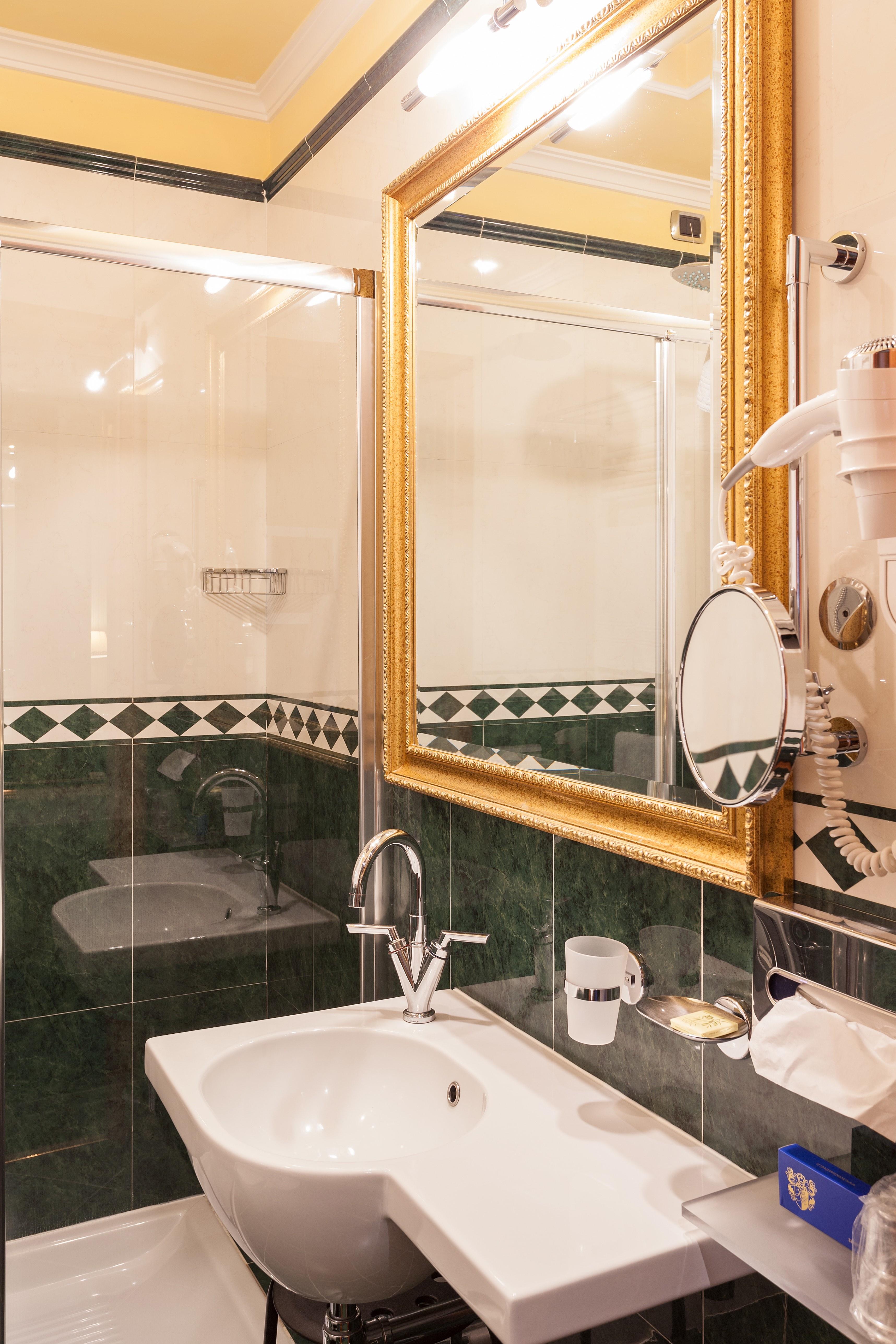 Hotel Manfredi In Roma